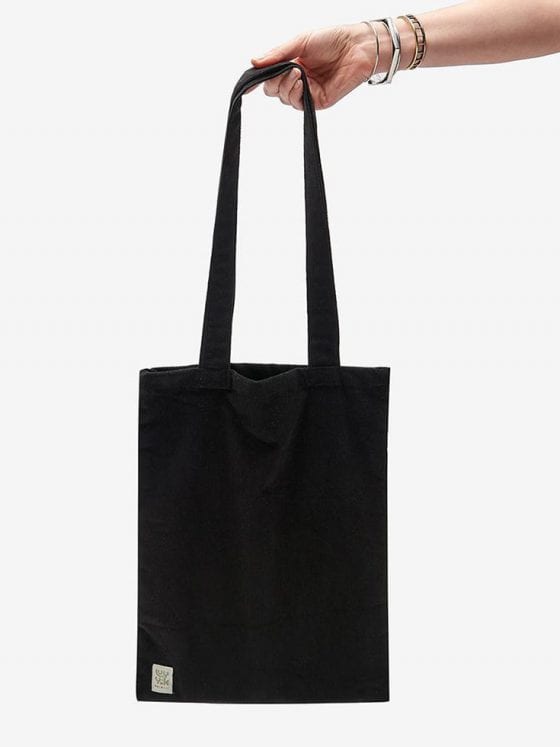 'Idly' Recycled Corduroy Tote Bag in Black €9,95