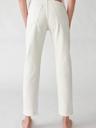 CW002 Classic Fit Natural White — Jeanerica