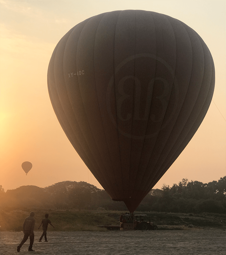 Hot air balloon take off
