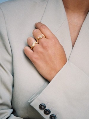 Louis abel gold ring - madonna