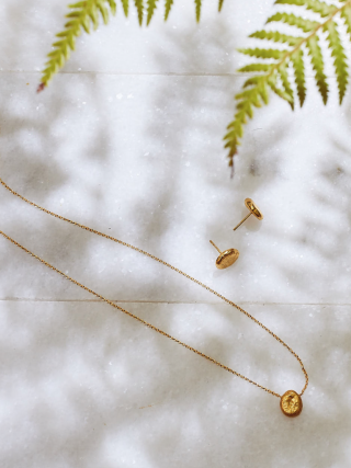 So Just Shop - Simple Gold Necklace