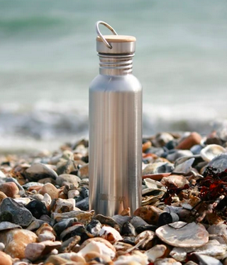 wakecup | stainless steel water bottle | £18